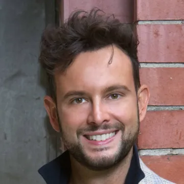 Dr. Tommaso Virgili